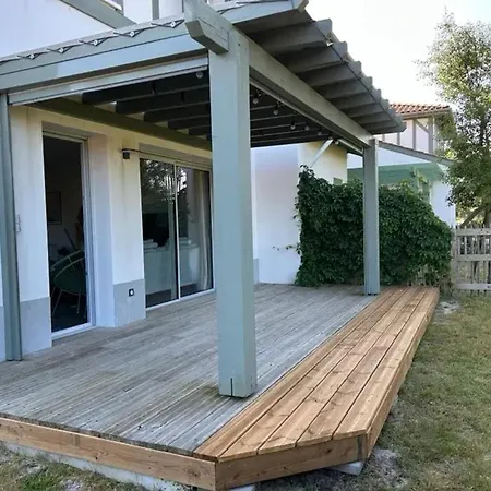 Maison Elegante A Avec Jardin Clos Et Terrasse Feriehus